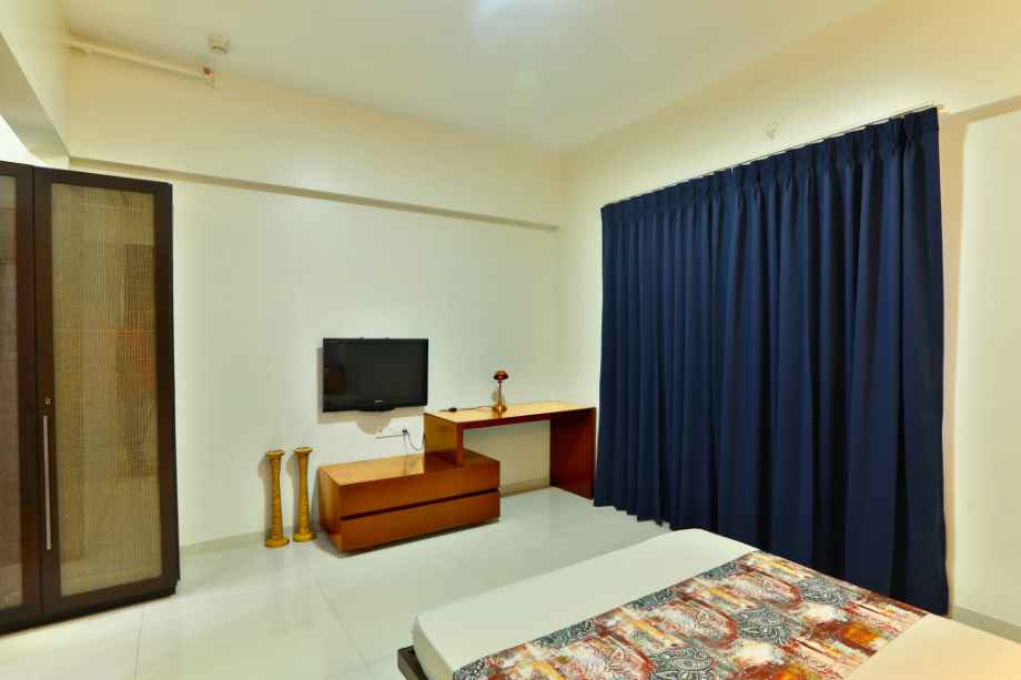 Kumar-Princetown-Royal-Bedroom (2)